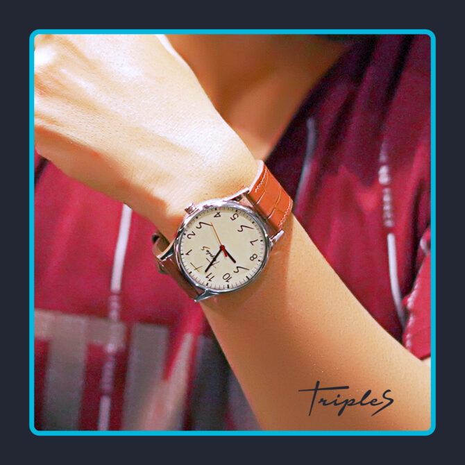 Alpha Ivory Analogue Watch of brand Triple S