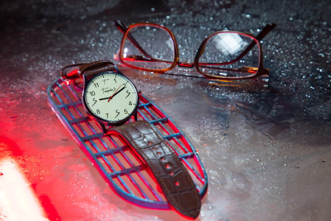 Alpha Ivory Analogue Watch of brand Triple S